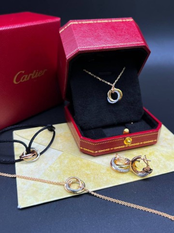 Cartier кулон #552905GN