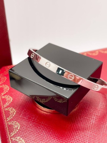 Cartier браслет