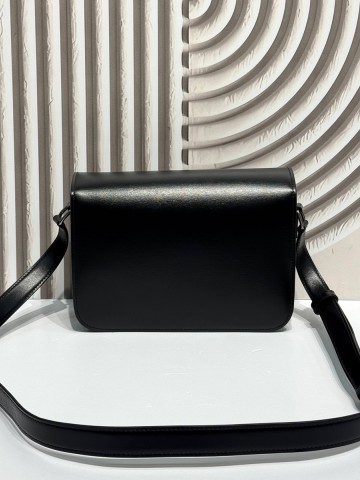 Celine CLASSIQUE TRIOMPHE сумка #213246CO