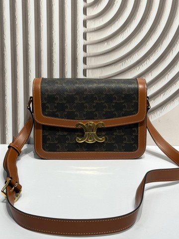 Celine CLASSIQUE TRIOMPHE сумка #308522BX