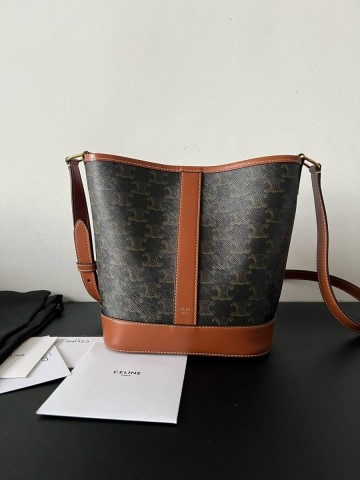 Celine BUCKET TRIOMPHE сумка #472194ZK