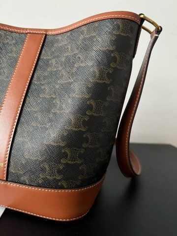 Celine BUCKET TRIOMPHE сумка #472194ZK
