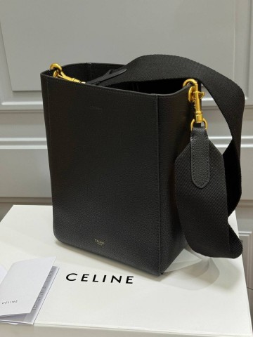 Celine Sangle Bucket сумка #943782YB
