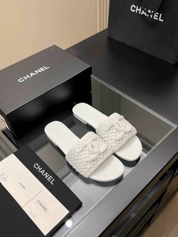 Chanel шлепанцы #391968LM
