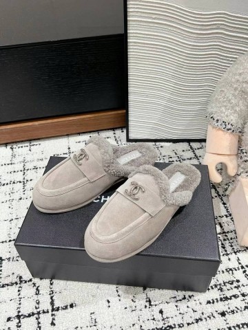 Chanel мюли #307133BK