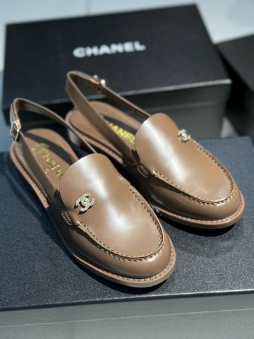 Chanel мюли #245738VF