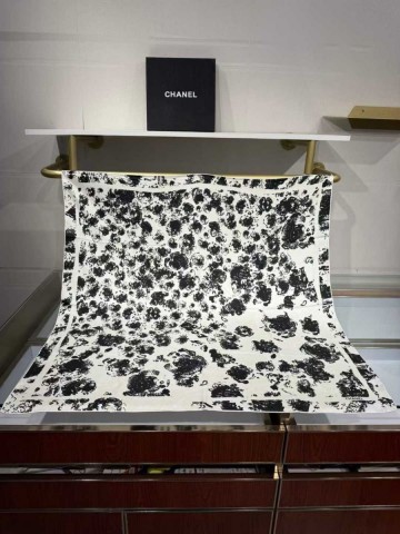 Chanel платок #330372CS