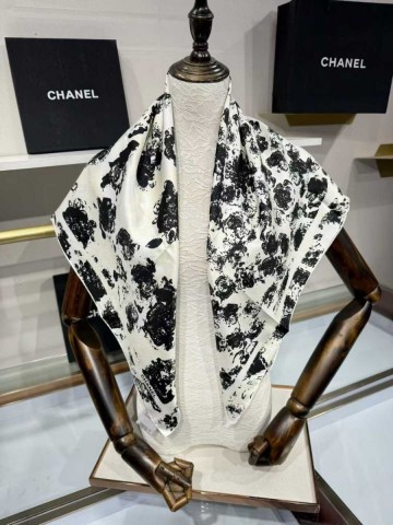 Chanel платок #330372CS