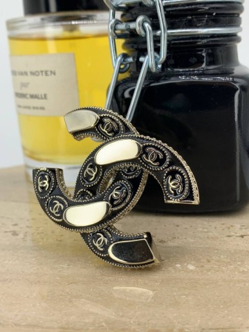 Chanel брошь #358093TQ