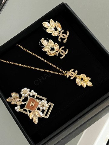 Chanel брошь #427101MP