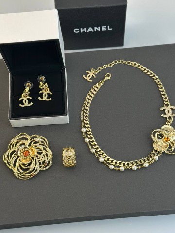 Chanel брошь #476706WP