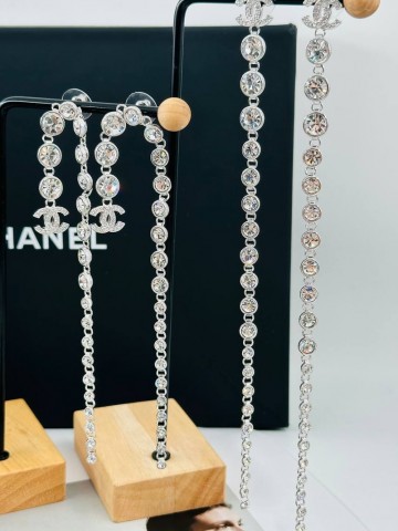 Chanel серьги слева #510242DG