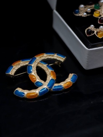 Chanel брошь #512864HN