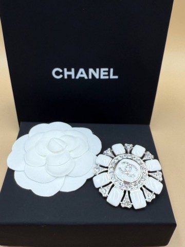 Chanel брошь #534093MA