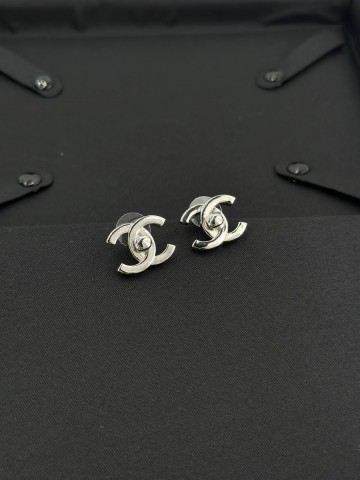 Chanel серьги #646500AT