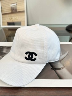 Chanel бейсболка