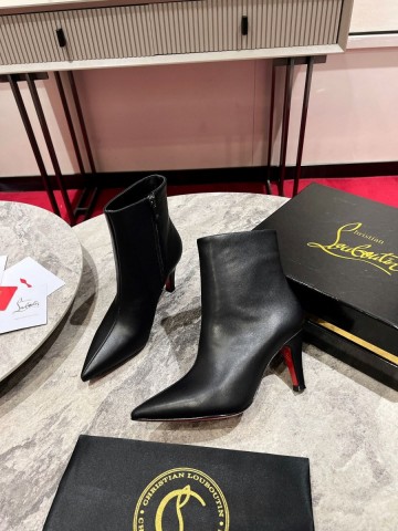 Christian Louboutin ботильоны #523080AJ