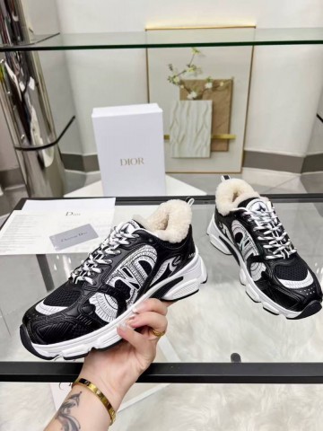 Dior кроссовки