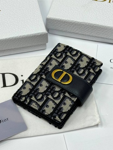 Dior картхолдер