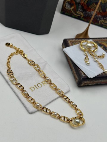Dior брошь