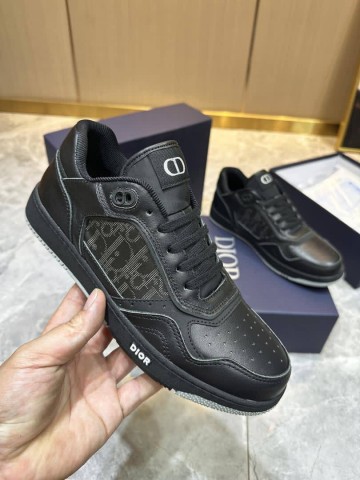 Dior кроссовки