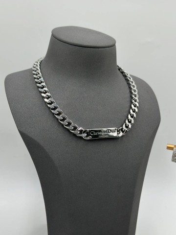 Dior колье