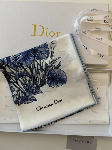 Dior платок