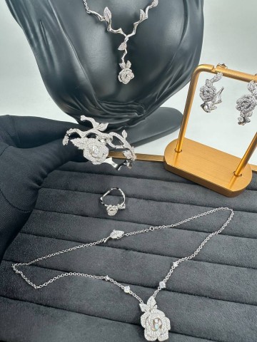 Dior серьги