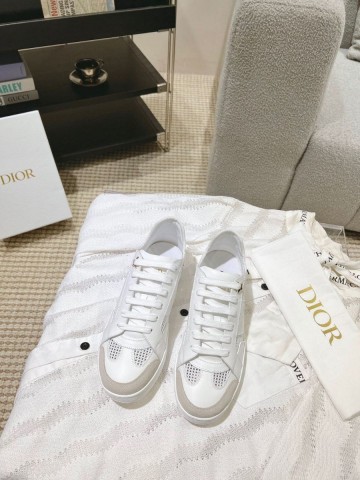 Dior кроссовки