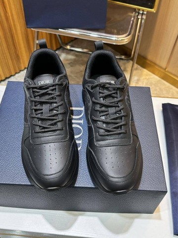 Dior кроссовки