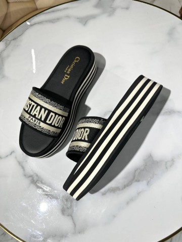 Dior шлепанцы