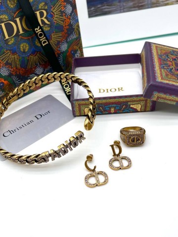 Dior кольцо