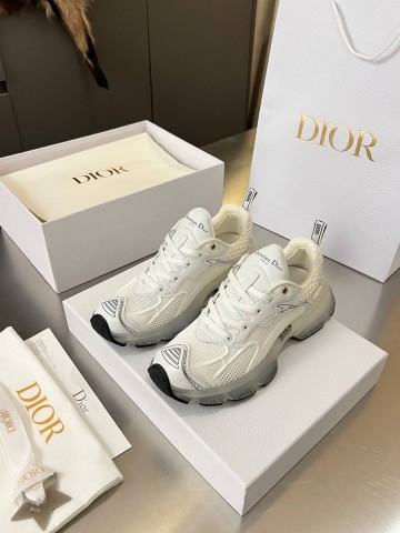 Dior кроссовки