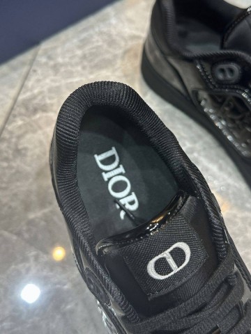 Dior кроссовки