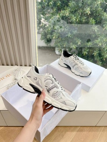 Dior кроссовки