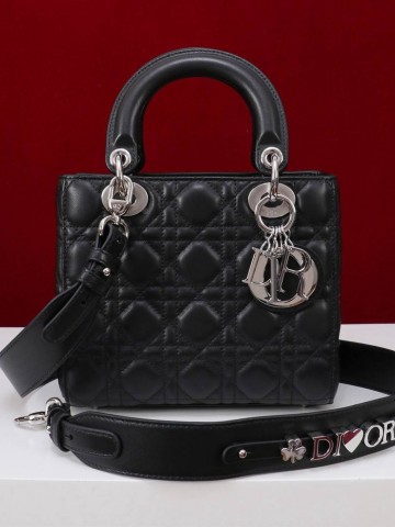 Dior Lady сумка