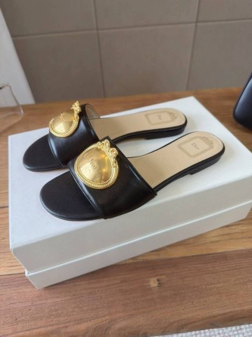 Dior шлепанцы