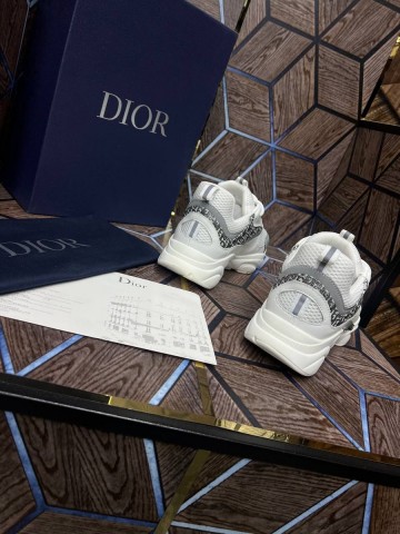 Dior кроссовки