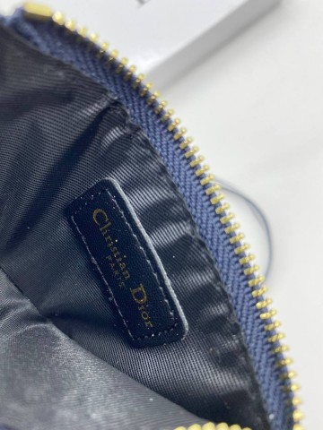 Dior картхолдер