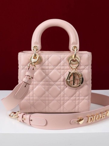 Dior Lady сумка