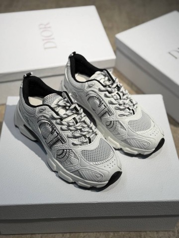 Dior кроссовки