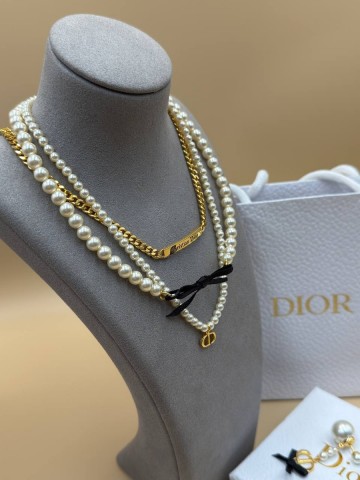 Dior колье