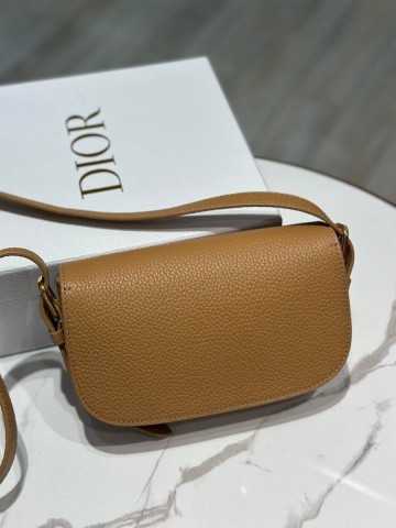 Dior BOBBY East-West сумка