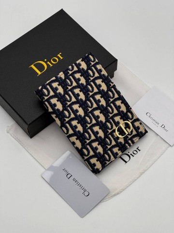 Dior обложка на паспорт