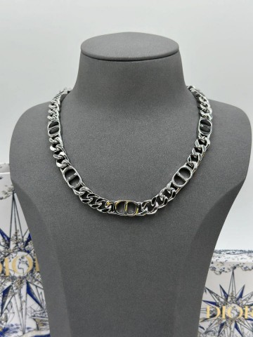 Dior колье