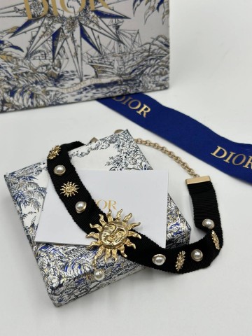 Dior колье