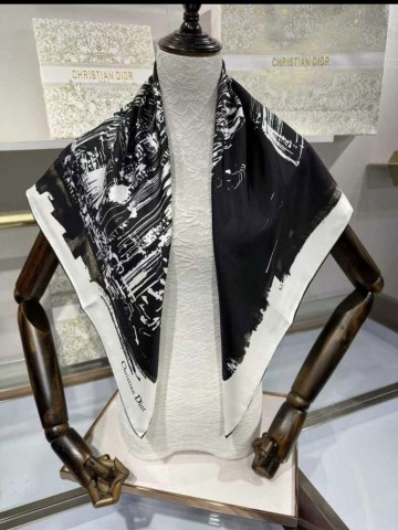 Dior платок