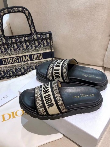 Dior шлепанцы
