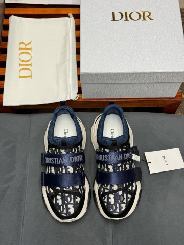 Dior кроссовки