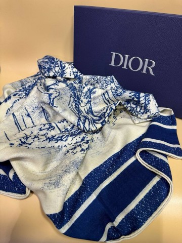 Dior платок